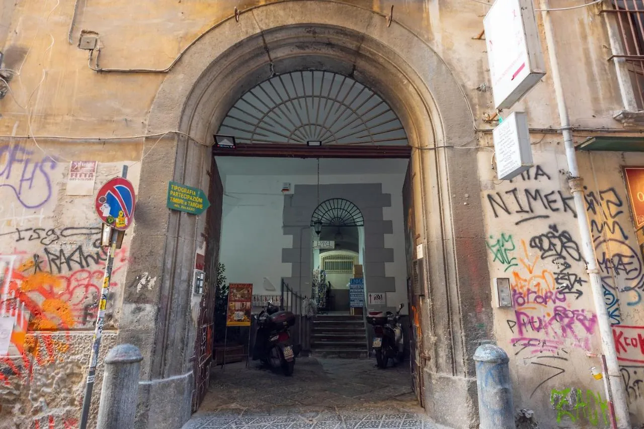 Alla Volta Di Napoli