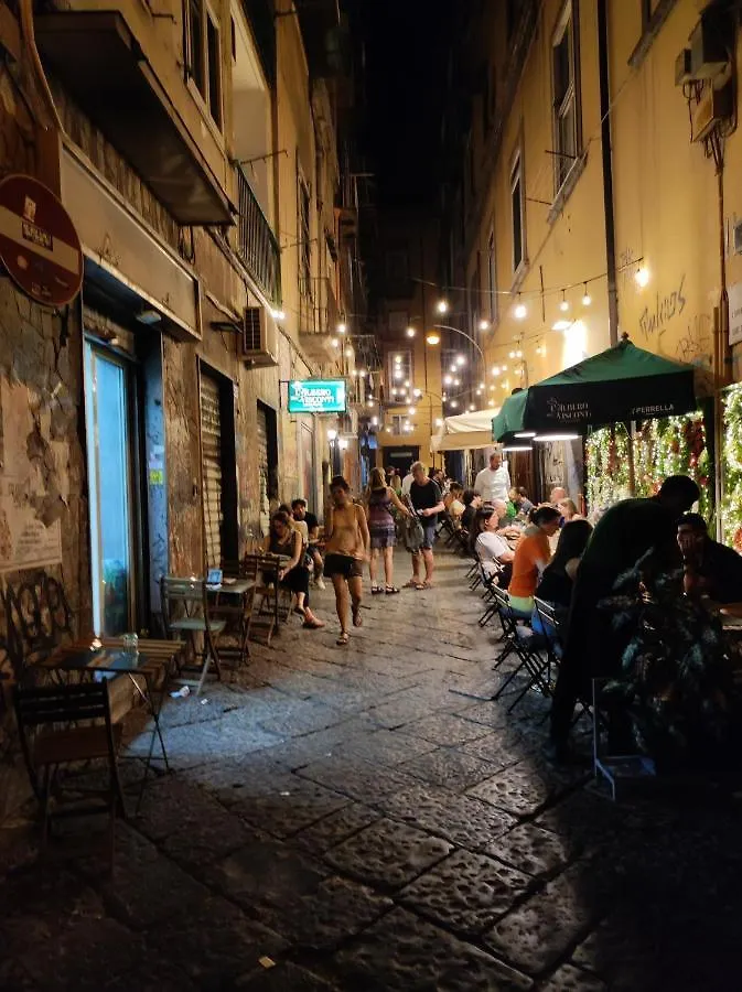 Alla Volta Di Napoli Italie